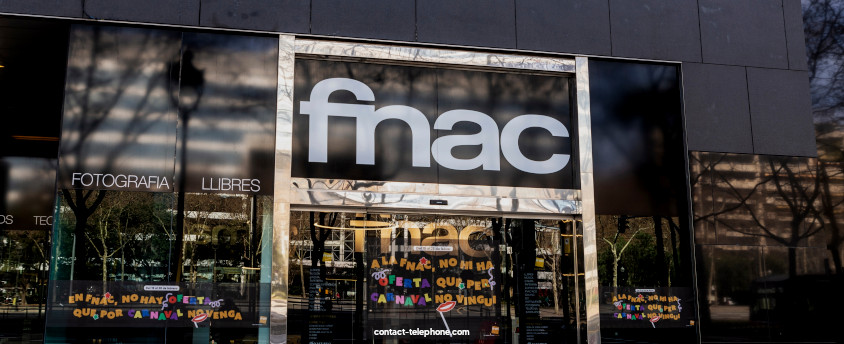 Devanture d'un magasin FNAC.