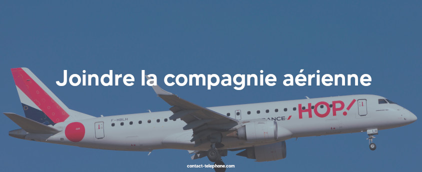 Avion de la compagnie aérienne Hop volant dans un ciel bleu.