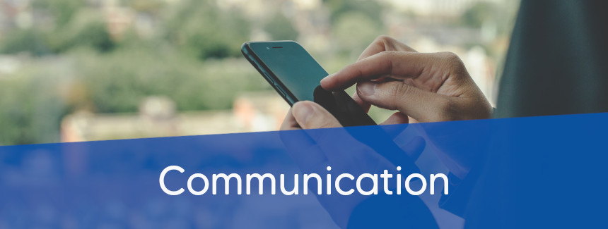 contacter les services de communication